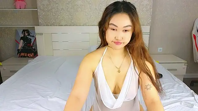 Diana Moon  online show from 12-15-25, 02:06