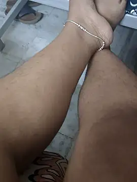 Snapshot of Krishporn chatting on 11-08-25, 04:10 Krishporn online show from 11-08-25, 04:10