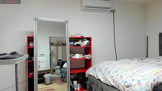 supermanboy94 online show from 03-10-25, 10:18