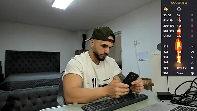 supermanboy94 online show from 03-26-26, 06:55