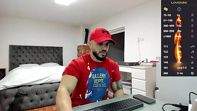 supermanboy94 online show from 01-08-26, 07:03