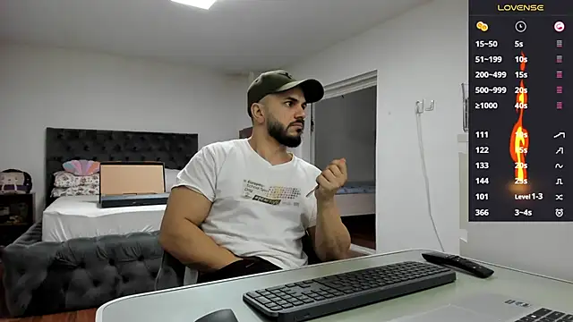 supermanboy94 online show from 02-02-26, 07:29