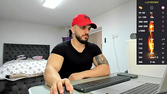 supermanboy94 online show from 02-12-26, 07:08