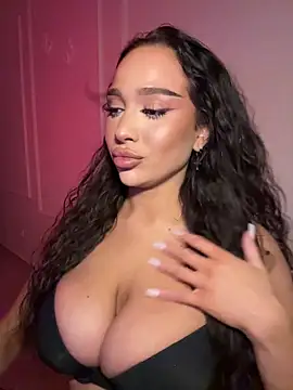 CardiSweetBaby online show from 04-14-26, 09:42