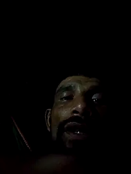 Tiago0031 online show from 12-02-25, 10:11