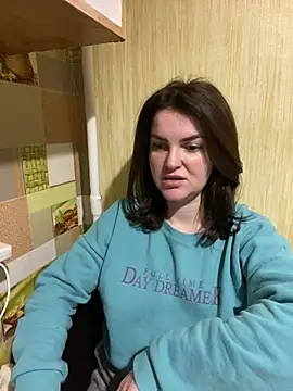 Karolina llove online show from 02-08-25, 06:33