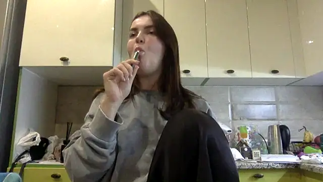 Karolina llove online show from 10-01-25, 07:51