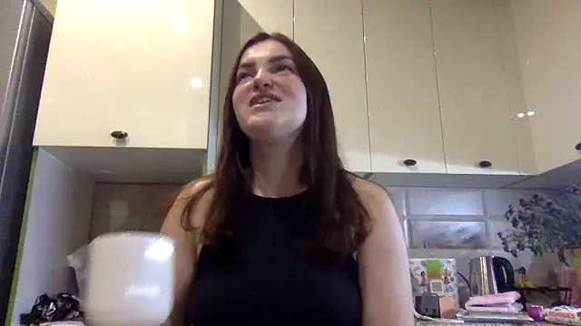 Karolina llove online show from 09-22-25, 05:08