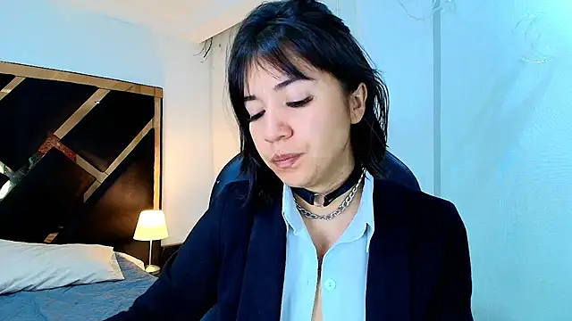 lina bedoya  online show from 03-11-26, 11:48