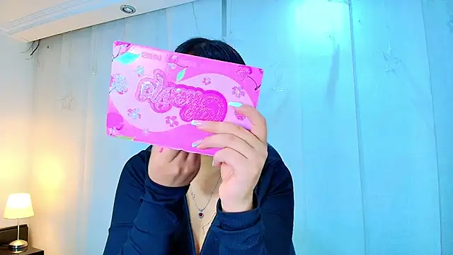 lina bedoya  online show from 03-20-26, 11:22