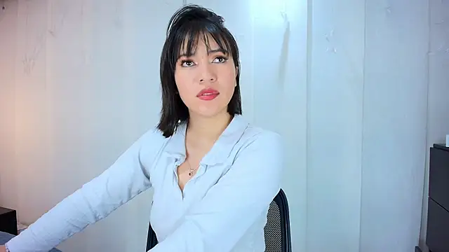 lina bedoya  online show from 09-19-25, 11:36