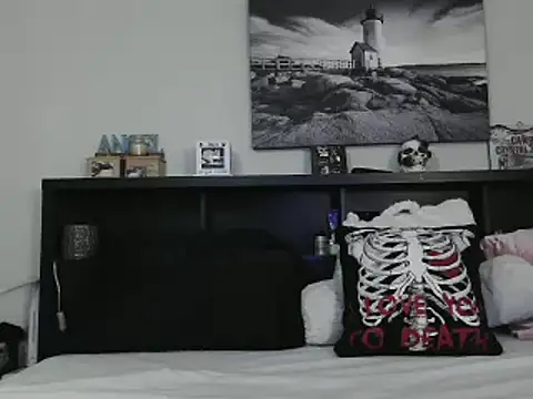 CrystalLakeXO online show from 03-06-25, 05:24