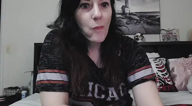 CrystalLakeXO online show from 03-19-25, 04:25