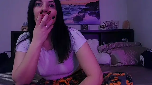 CrystalLakeXO online show from 12-17-25, 11:26