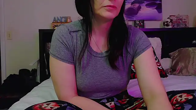 CrystalLakeXO online show from 12-02-25, 06:48