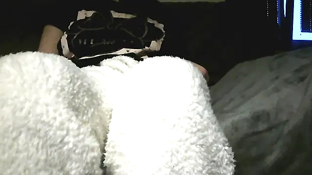 Snapshot of Everydayonli chatting on 02-05-26, 03:52 Everydayonli online show from 02-05-26, 03:52