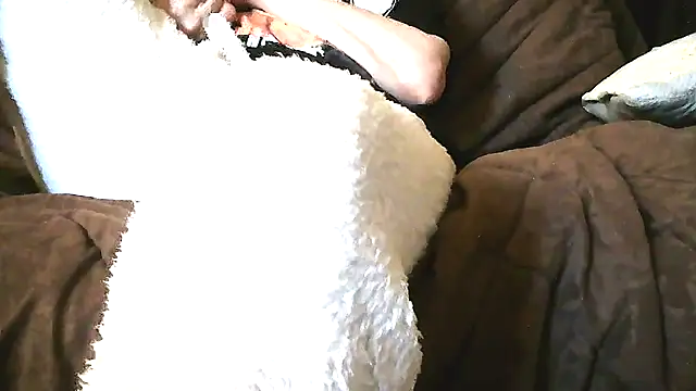 Snapshot of Everydayonli chatting on 02-28-26, 01:33 Everydayonli online show from 02-28-26, 01:33