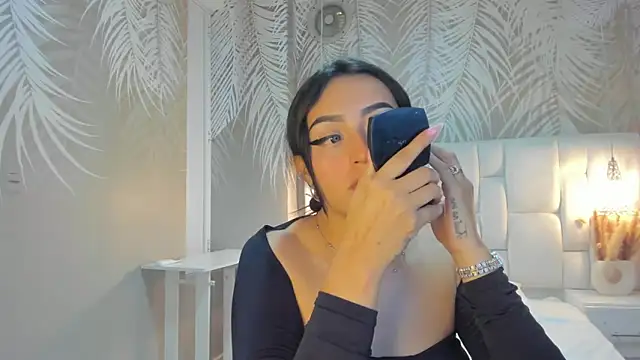 Lesly sexy4u online show from 12-18-25, 02:27