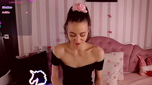 AliceNikke online show from 03-01-25, 12:50