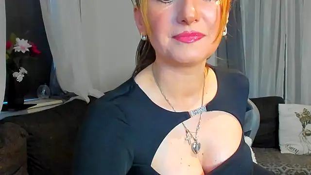 SweetAriana26 online show from 01-16-26, 01:59