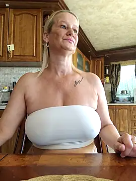 Lotus-blume1 online show from 10-25-25, 08:57