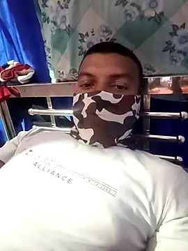 model yesx online show from 11-21-25, 05:12