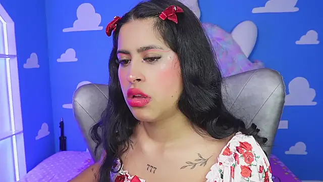 miss romyna online show from 11-06-25, 11:03