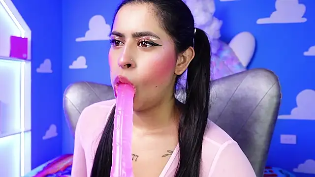miss romyna online show from 07-03-26, 10:44