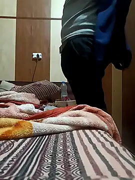 lovesuna online show from 11-10-25, 09:25