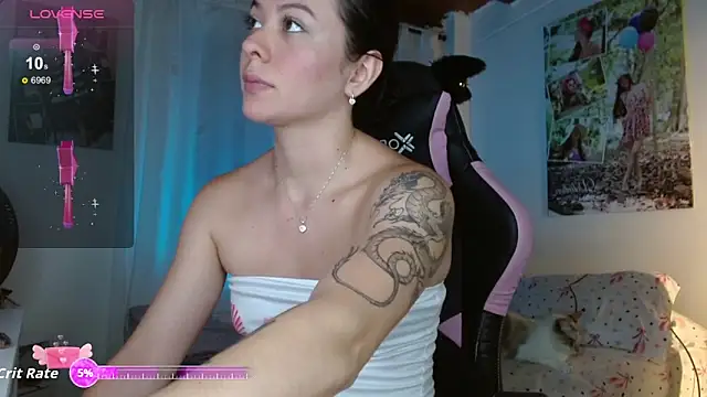 sexy valentina1 online show from 06-13-26, 01:14