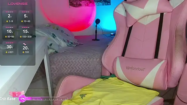 sexy valentina1 online show from 10-24-25, 02:21