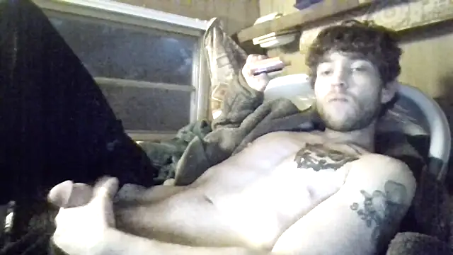 Snapshot of Irishman9077 chatting on 10-19-25, 04:10 Irishman9077 online show from 10-19-25, 04:10