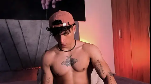 Thomas Fit1 online show from 10-10-25, 12:44