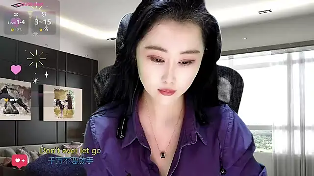 W-E-N-123 online show from 11-12-25, 01:43