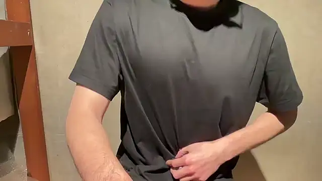 rickyyy0201 online show from 02-14-25, 03:15