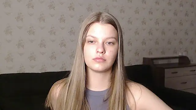 Snapshot of EmySway chatting on 02-23-25, 09:05 EmySway online show from 02-23-25, 09:05