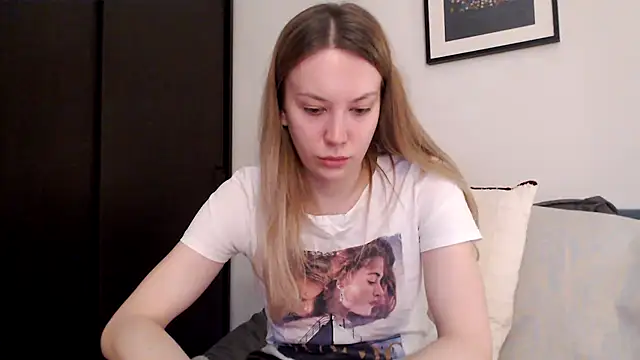 Scarlettford online show from 01-17-26, 01:04