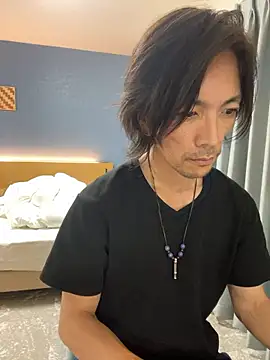 Katakuriko-Denpun online show from 10-28-25, 04:35