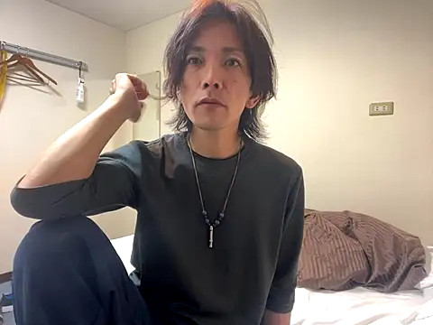 Katakuriko-Denpun online show from 11-06-25, 12:53