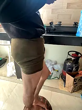 Telugukannadaboy69 online show from 10-09-25, 04:02