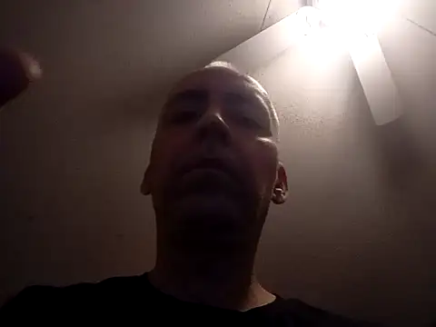 Snapshot of Xoc8_ chatting on 02-25-25, 10:20 Xoc8 online show from 02-25-25, 10:20