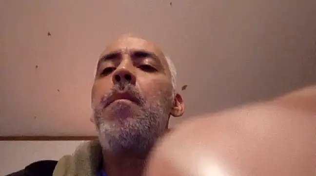 Snapshot of Xoc8_ chatting on 03-20-25, 09:13 Xoc8 online show from 03-20-25, 09:13