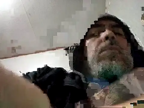 Snapshot of Xoc8_ chatting on 10-29-25, 05:12 Xoc8 online show from 10-29-25, 05:12