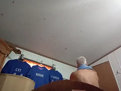 Snapshot of Xoc8_ chatting on 10-18-25, 07:38 Xoc8 online show from 10-18-25, 07:38