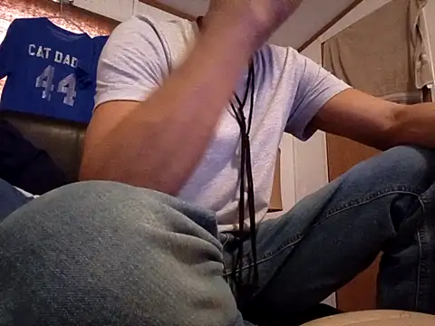 Snapshot of Xoc8_ chatting on 03-13-25, 06:34 Xoc8 online show from 03-13-25, 06:34