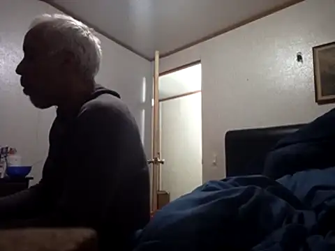 Snapshot of Xoc8_ chatting on 01-18-26, 12:47 Xoc8 online show from 01-18-26, 12:47