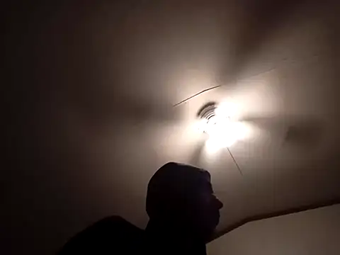 Snapshot of Xoc8_ chatting on 02-26-25, 06:37 Xoc8 online show from 02-26-25, 06:37