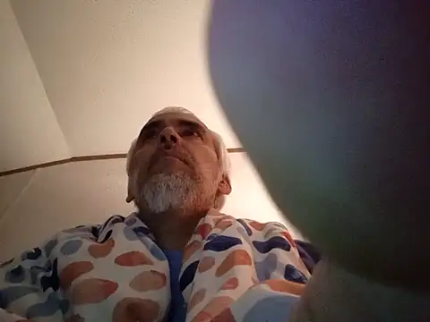 Snapshot of Xoc8_ chatting on 09-22-25, 06:52 Xoc8 online show from 09-22-25, 06:52