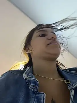 AnthonelaDuque online show from 02-19-26, 11:40