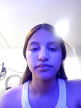 AnthonelaDuque online show from 11-28-25, 11:32